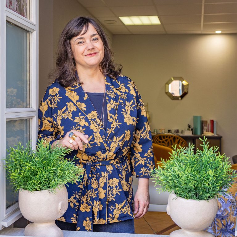 PORTRAIT 12 ESPACE ECOUTE SOIN isasouri 768x768